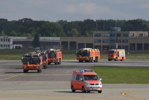 Flugunfalluebung am Flughafen Hamburg